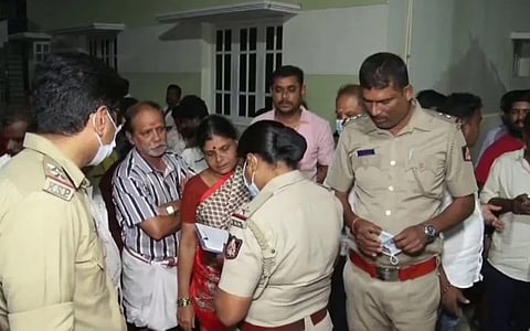 Police investigates at home 