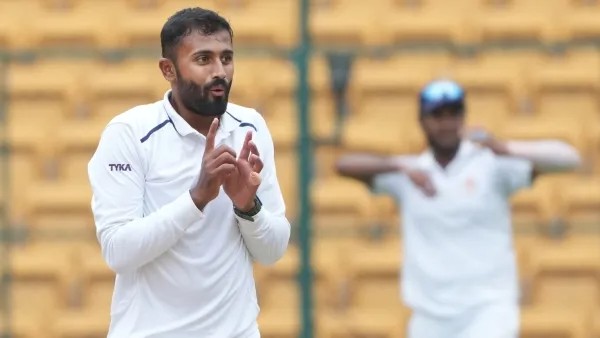 Karnataka won by an innings and 185 runs