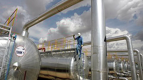 Reliance, which has signed a 25-year deal to buy up to 5,00,000 barrels of crude oil per day with Rosneft, has been cutting Russian imports since the US sanctions