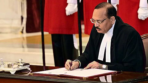 ಬಡ ಕಕ್ಷಿದಾರರಿಗಾಗಿ ಮಧ್ಯರಾತ್ರಿ ವರೆಗೂ ಕೋರ್ಟ್ ನಲ್ಲೇ ಇರ್ತೀನಿ: CJI ಸೂರ್ಯಕಾಂತ್