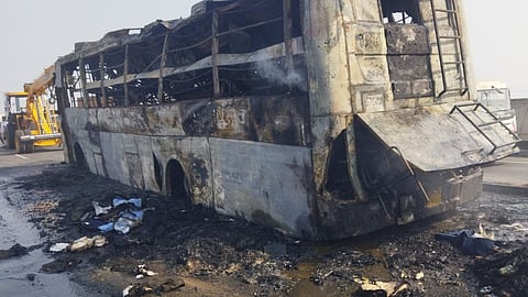 constables saved 43 lives during a sleeper coach fire in Kanpur