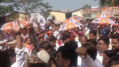 BJP and Shiv Sena workers come face to face