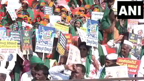 BJP Leaders stage protest against the Karnataka government to highlight the farmers' concerns in the Suvarna Soudha.