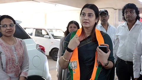 Setback for Uddhav as Tejasvi Ghosalkar joins BJP