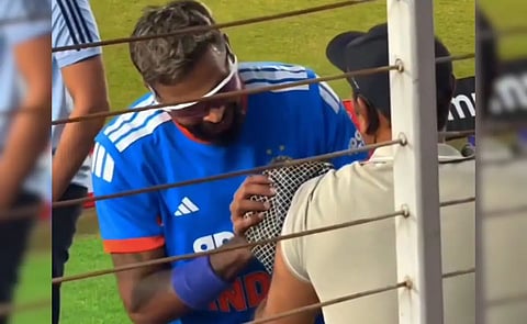Hardik Pandya applying ice pack on the injured cameraman