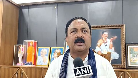 BJP's Mahesh Tenginkai claims Congress internal conflicts will lead to major cracks in coming days