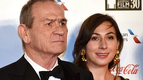 Tommy Lee Jones-Victoria Jones