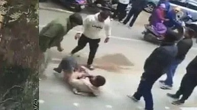 Delhi man thrashed