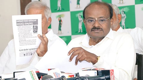 HD Kumaraswamy