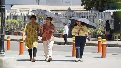 ಸಂಕ್ರಾಂತಿ ನಂತರ ಬೆಂಗಳೂರಿನಲ್ಲಿ ತಾಪಮಾನದಲ್ಲಿ ಏರಿಳಿತ: ಹಗಲಲ್ಲಿ ಉರಿಬಿಸಲು,ರಾತ್ರಿ ಚುಮುಚುಮು ಚಳಿ; ಬೇಸಿಗೆಯಲ್ಲಿ ತೀವ್ರ ಬಿಸಿಲ ಶಾಖ?