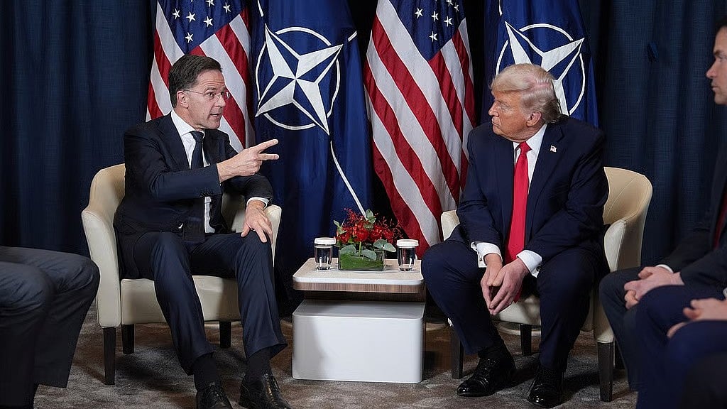 ಪ್ರಧಾನಿ ಬಳಿಕ ಅತ್ಯಂತ ಕಠಿಣ ಕೆಲಸವಿದು'; ಟೀಂ ಇಂಡಿಯಾ ಹೆಡ್ ಕೋಚ್ ಗೌತಮ್ ಗಂಭೀರ್  ಶ್ಲಾಘಿಸಿದ ಶಶಿ ತರೂರ್!