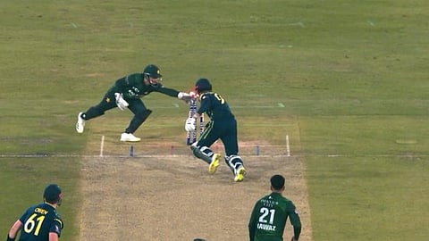 Pakistan keeper Khawaja Nafay makes foolish stumping error