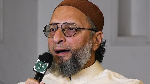 Asaduddin Owaisi 