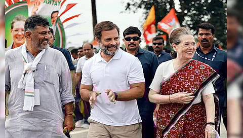 Dk Shivakumar, rahul gandhi And sonia gandhi