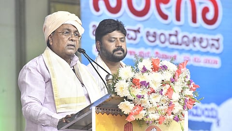16.12 crore people became jobless: Siddaramaiah at MGNREGA Bachao protest