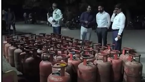 46 domestic LPG cylinders used for commercial purpose seized in Yadgir