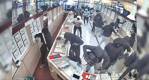Masked Men Steal Jewellery Worth Rs 16 Crore From Store Owned By Indian-American Family
