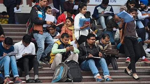 India's graduates cannot find jobs