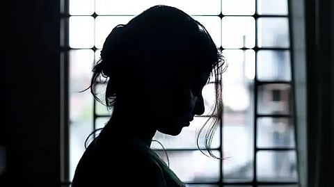 cop demands sex from survivor before filing rape case