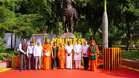 HD Kumaraswamy With Kiran rijiju and V. Somanna