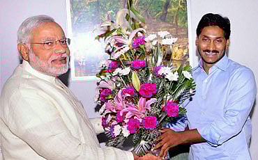 ಮತ್ತೆ ಜೈಲು ಸೇರೋದು ತಪ್ಪಿಸಿ: ಜಗನ್