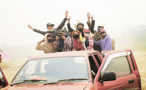 ಟ್ರಿಪ್ಪು  ಮಾಡದವ್ರು ಯಾರವ್ರೇ?