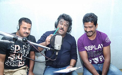 'ಡಿಕೆ'ಗಾಗಿ ಧ್ವನಿ ನೀಡುತ್ತಿರುವ ನಟ ಜಗ್ಗೇಶ್ (ಸಂಗ್ರಹ ಚಿತ್ರ)