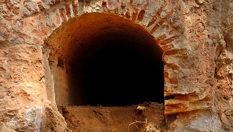 ಮೈಸೂರು ಅರಮನೆ ಸಮೀಪ ಪತ್ತೆಯಾದ ಸುರಂಗ