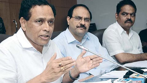 ಶಿಕ್ಷಣ ಸಚಿವ ಕಿಮ್ಮನೆ ರತ್ನಾಕರ್ (ಸಂಗ್ರಹ ಚಿತ್ರ)