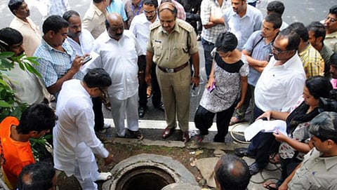 ಪೌರ ಕಾರ್ಮಿಕರು (ಸಂಗ್ರಹ ಚಿತ್ರ)