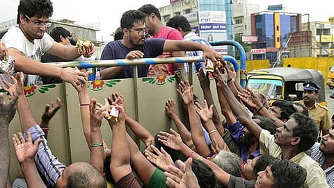 ಚೆನ್ನೈ ಸಂತ್ರಸ್ತರಿಗೆ ಸಹಾಯ