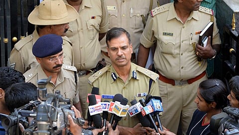 ಒಂದಂಕಿ ಲಾಟರಿ ಹಗರಣದಲ್ಲಿ ಅಮಾನತಾಗಿದ್ದ ಪೊಲೀಸ್ ಅಧಿಕಾರಿ ಅಲೋಕ್ ಕುಮಾರ್
