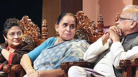 ಬೆಂಗಳೂರಿನ ದಯಾನಂದ ಸಾಗರ ಕಾಲೇಜು ಸಭಾಂಗಣದಲ್ಲಿ ನಡೆಯುತ್ತಿರುವ `ಬನ್ನಂಜೆ 80ರ ಸಂಭ್ರಮ'ದಲ್ಲಿ ಕವಿಗಳಾದ ವೆಂಕಟೇಶಮೂರ್ತಿ, ಮಮತಾ ಸಾಗರ, ವಿಮರ್ಶಕಿ ಡಾ. ಬಿ.ಎನ್. ಸುಮಿತ್ರಾ ಬಾಯಿ ಇ