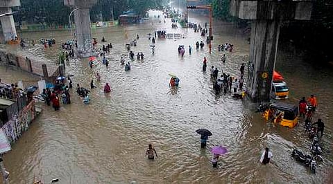 ಪ್ರವಾಹ ಪೀಡೀತ ಚೆನ್ನೈನ ಒಂದು ದೃಶ್ಯ