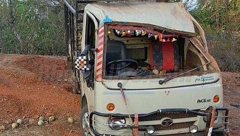 ಟಾಟಾ ಏಸ್ ವಾಹನ ಪಲ್ಟಿ (ಸಾಂದರ್ಭಿಕ ಚಿತ್ರ)