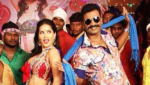 DK ಸಿನೆಮಾ ಸ್ಟಿಲ್