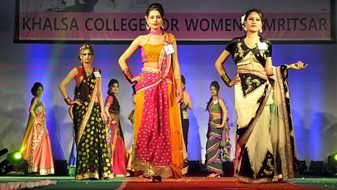 ಕಾಲೇಜುಗಳಲ್ಲಿ ಸೌಂದರ್ಯ ಸ್ಪರ್ಧೆ (ಸಾಂದರ್ಭಿಕ ಚಿತ್ರ)