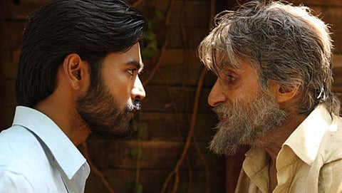 ಶಮಿತಾಬ್ ನಲ್ಲಿ ಧನುಶ್ ಮತ್ತು ಅಮಿತಾಬ್