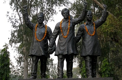 ಗತ್ ಸಿಂಗ್, ಸುಖ್ ದೇವ್, ರಾಜಗುರು ಅವರ ಪ್ರತಿಮೆ