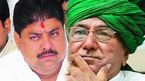 ಓಂ ಪ್ರಕಾಶ್ ಚೌಟಾಲ ಹಾಗೂ ಪುತ್ರ ಅಜಯ್