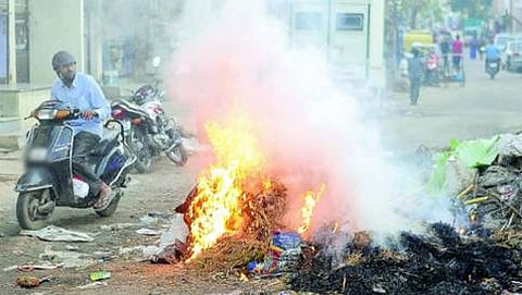 ಸಾರ್ವಜನಿಕ ಸ್ಥಳದಲ್ಲಿ ತ್ಯಾಜ್ಯ ಸುಟ್ಟರೆ 5000 ದಂಡ!