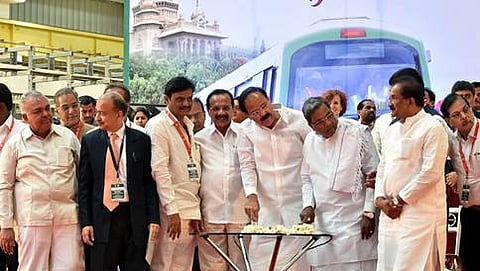 ಮೆಟ್ರೋ ಮಾರ್ಗ ರೀಚ್ 3ಬಿಗೆ ಚಾಲನೆ ನೀಡುತ್ತಿರುವ ವೆಂಕಯ್ಯ ನಾಯ್ಡು