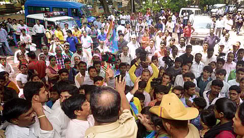 ಪ್ರತಿಭಟನಾ ನಿರತ ವಿದ್ಯಾರ್ಥಿಗಳು