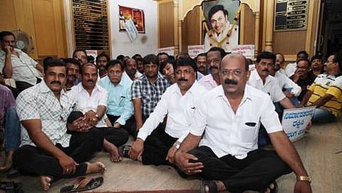 ನಿರ್ಮಾಪಕರ ಸಂಘದ ಪ್ರತಿಭಟನೆ
