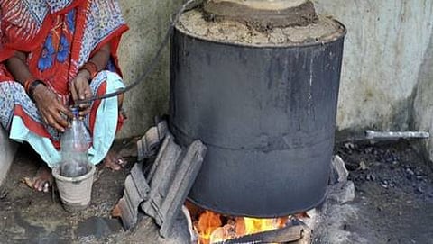 ಕಳ್ಳಬಟ್ಟಿ