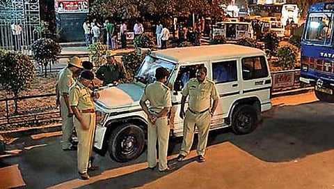 ಸಂಚಾರ ಪೊಲೀಸರ ಮೇಲೆ ನೈಜಿರಿಯಾ ಪ್ರಜೆಗಳ ಹಲ್ಲೆ (ಸಾಂದಱ್ಬಿಕ ಚಿತ್ರ)