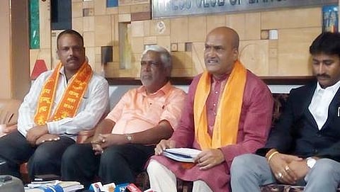 ಪತ್ರಿಕಾಗೋಷ್ಠಿಯಲ್ಲಿ ಮಾತನಾಡಿದ ಶ್ರೀರಾಮ ಸೇನೆಯ ಮುಖ್ಯಸ್ಥ ಪ್ರಮೋದ್ ಮುತಾಲಿಕ್