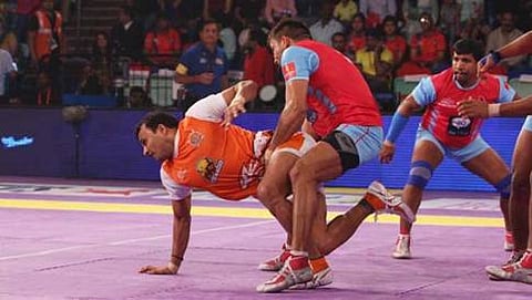ಜೈಪುರ ಮೂರನೇ ಸ್ಥಾನಕ್ಕೆ ಲಗ್ಗೆ