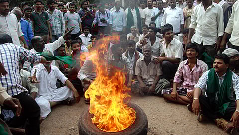 ಹುಬ್ಬಳ್ಳಿಯಲ್ಲಿ ಪ್ರತಿಭಟನೆ