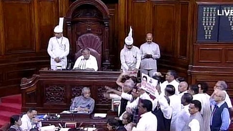 ಸಂಸತ್ ನಲ್ಲಿ ಕಾಂಗ್ರೆಸ್ ಪ್ರತಿಭಟನೆ(ಸಂಗ್ರಹ ಚಿತ್ರ)